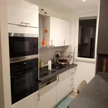 Appartement Cosy Dans Le Marais Paris Exterior photo