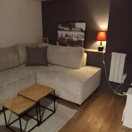 Appartement Cosy Dans Le Marais Paris Exterior photo